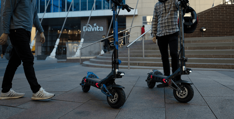 The Future of Urban Mobility: Electric Scooters Revolutionize Commuting and Recreation - RoadRunner Scooters