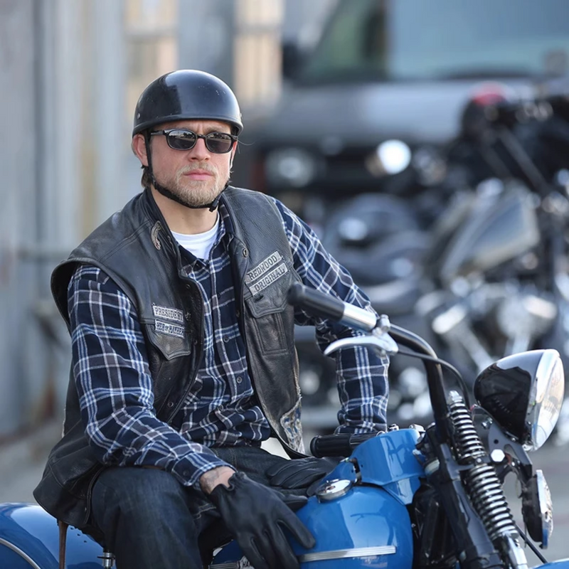 Load image into Gallery viewer, Vintage Motorcycle CruiserHalf Half Helmet
